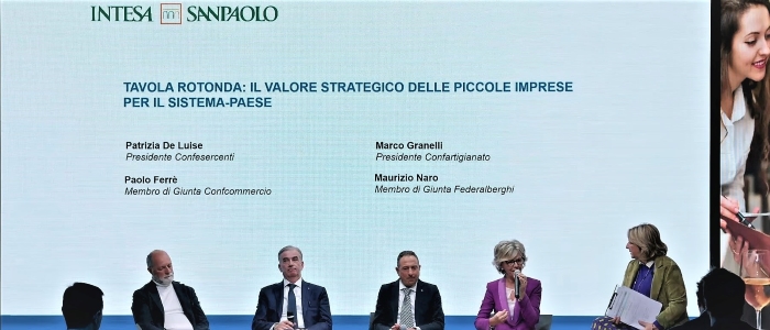 CREDITO - Firmato Accordo Con Intesa Sanpaolo Per CresciBusiness, Piano ...